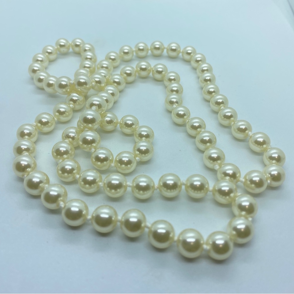 Vintage Quality Faux White Knotted Pearl Single Strand No Clasp 28”Neckl…